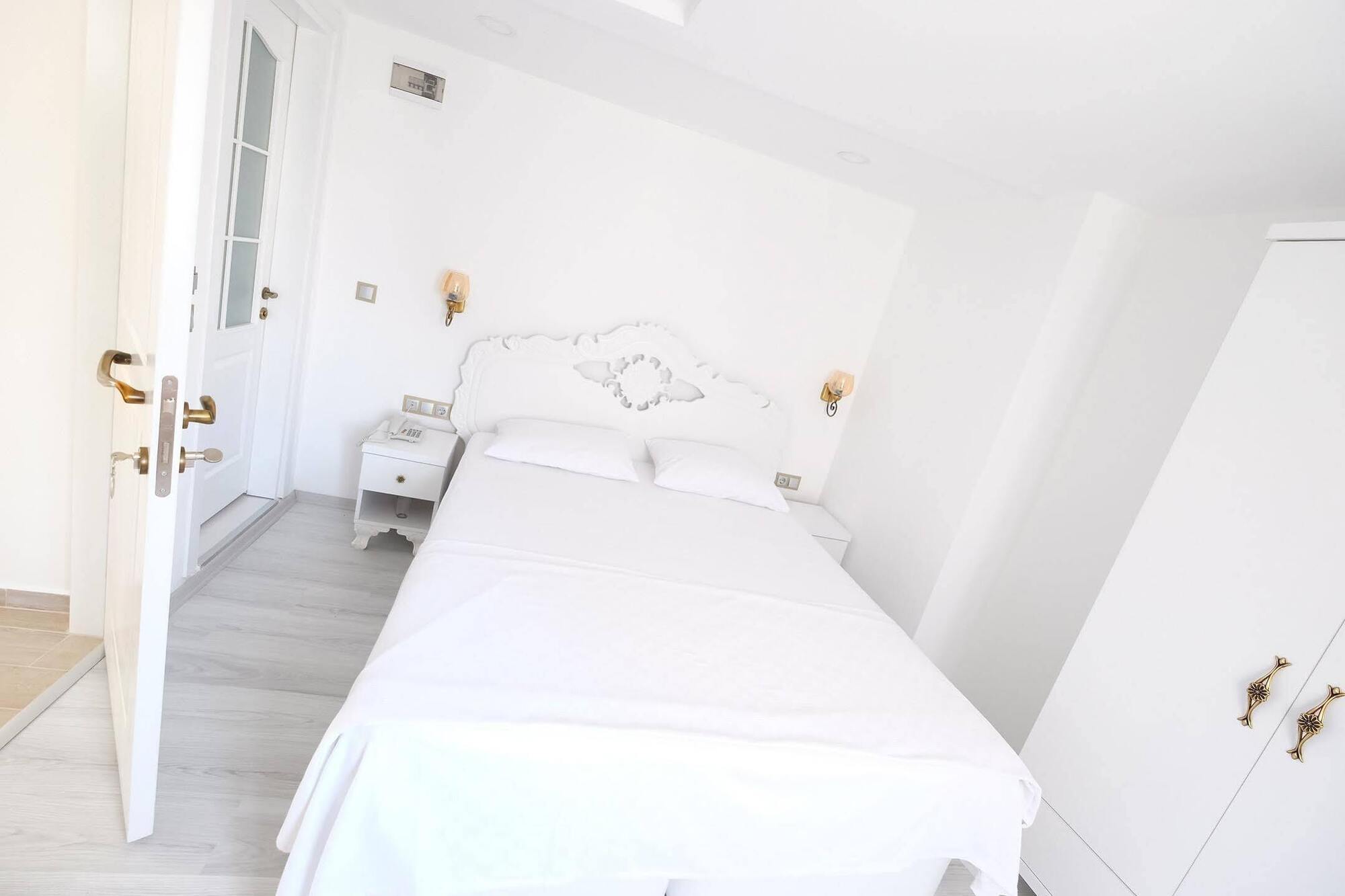Bugra Alacati (Adults Only) Exterior foto